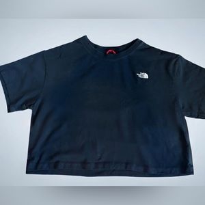 Women’s Cropped Northface T-Shirt